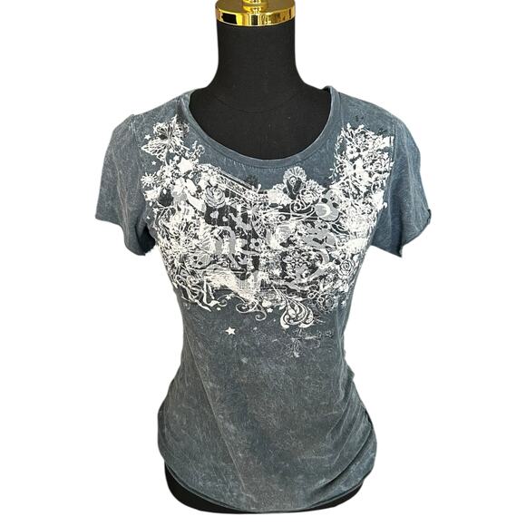 Vintage Y2K Urban Outfitters Heart Breaker Graphic Tee Size Small - Picture 1 of 5